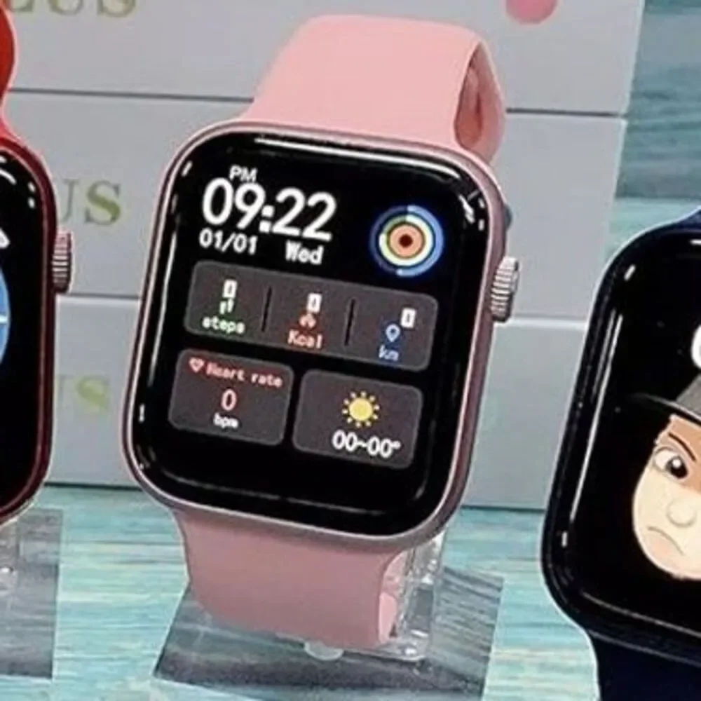 Bluetooth T500 Smartwatch with Pink Band NWT